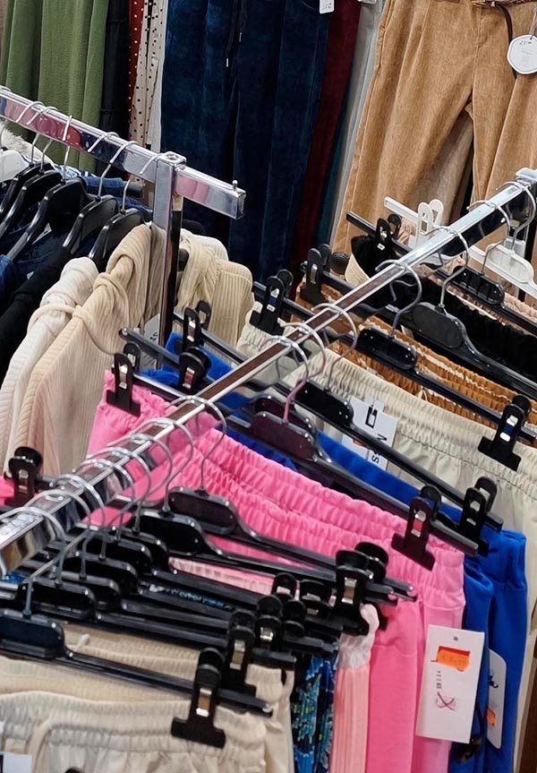 Blusas, camisetas y tops
